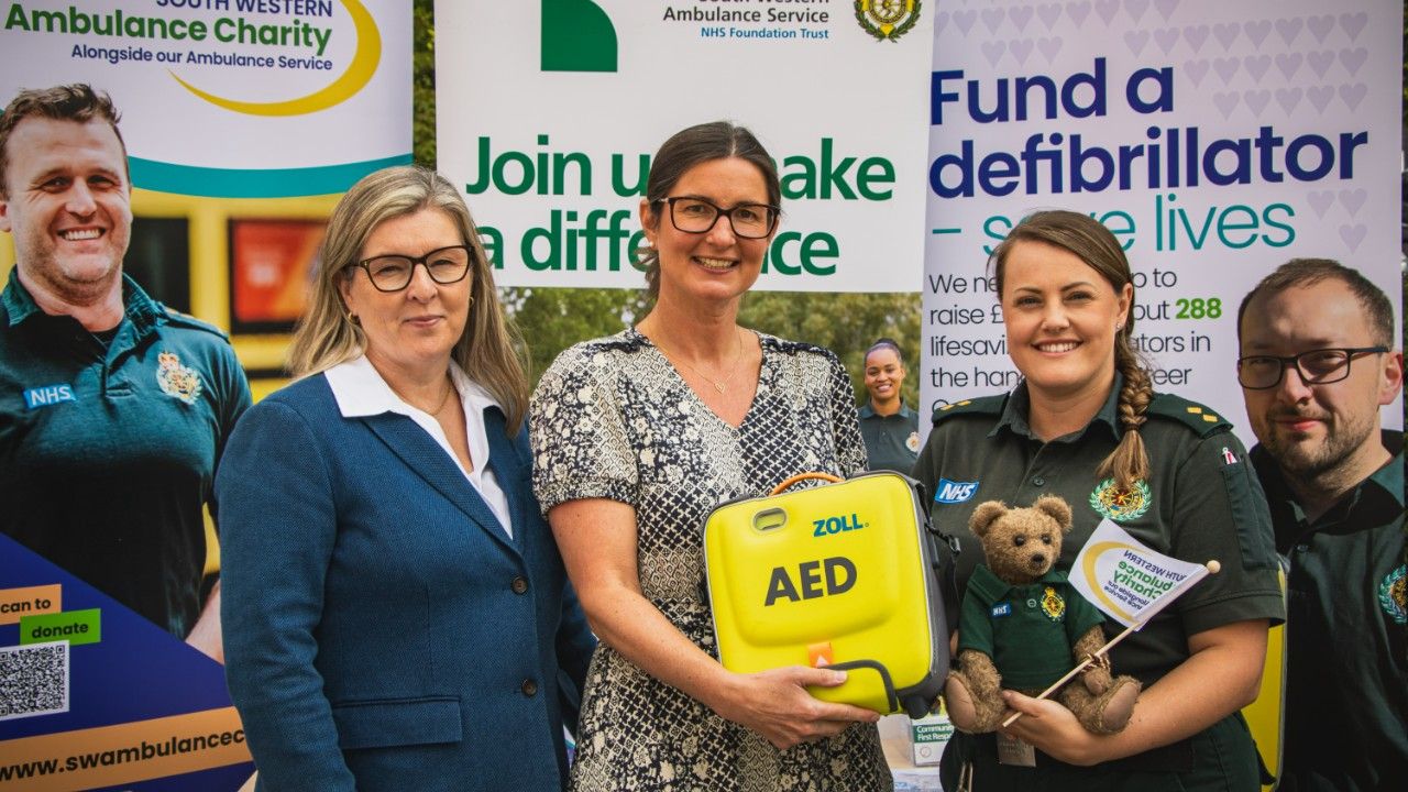 Ambulance charity launches defib appeal