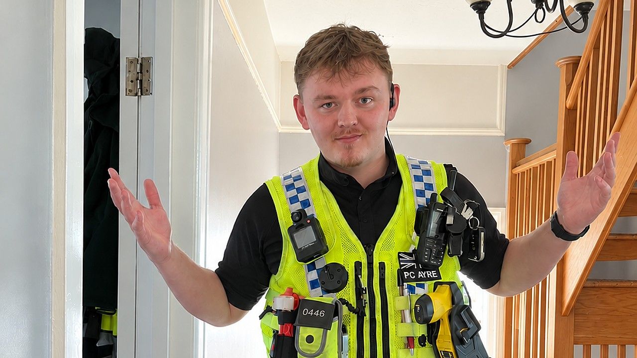 Family pays tribute to Dorset PC Alex Ayre