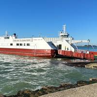 Sandbanks Ferry to close for seven-week refit